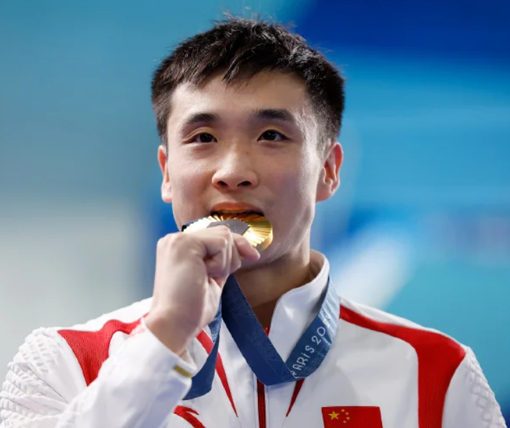 老将曹缘给自己定下世锦赛新目标在即将到来的新加坡世锦赛中30岁的老将曹缘将出