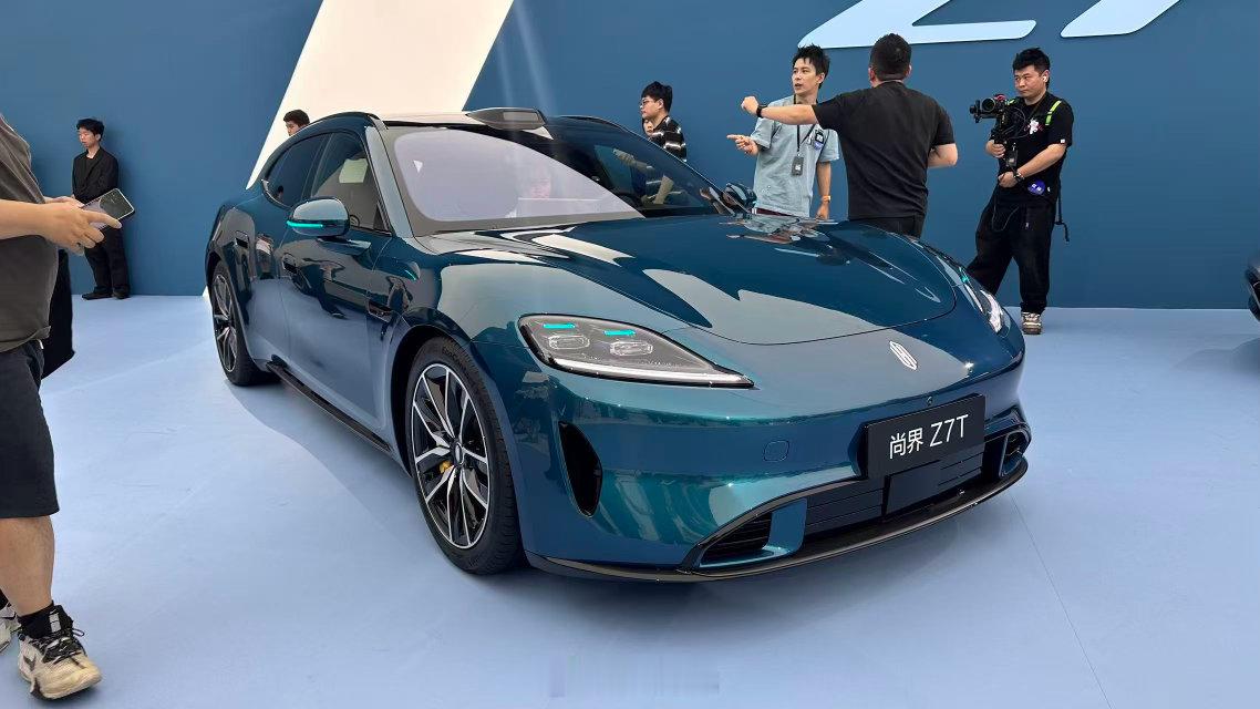 尚界Z7，尚界Z7T价格发布。售价分别为21.98万元起和22.98万元起～尚界