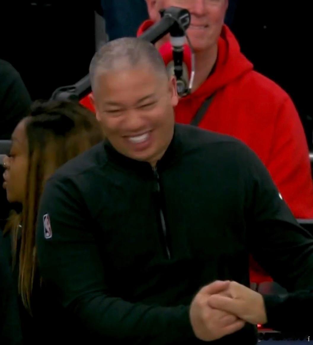 泰伦·卢谈到快船需要提升竞技水平才能打进附加赛时表示：“对我们来说，我们几乎每一