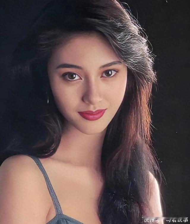你最喜欢哪种风格的港星女神我最喜欢九十年代港风女神那种明艳大气、风情万种的复古美