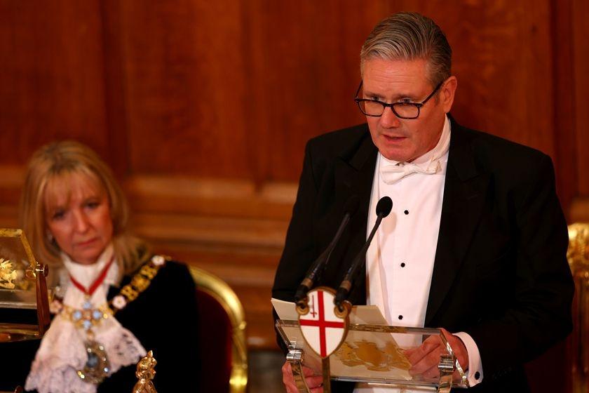 估计就连特朗普也想不到一个曾经的“跟班”现在说出这种话，英国首相居然对着全球称中