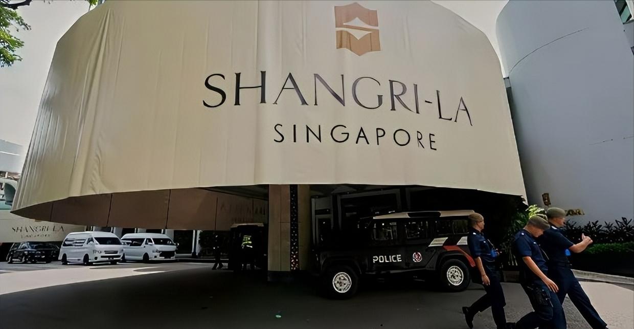 不陪你们玩了！新加坡香会开幕，中国防长的座位却一直空着5月29日，第