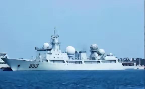 中国815电子侦察船，为何各国不能攻击它这船看着没火力，就两门小炮，跑得也慢，