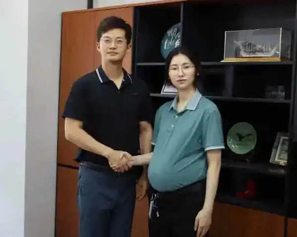 肚子越大，官气越足！很有道理啊？