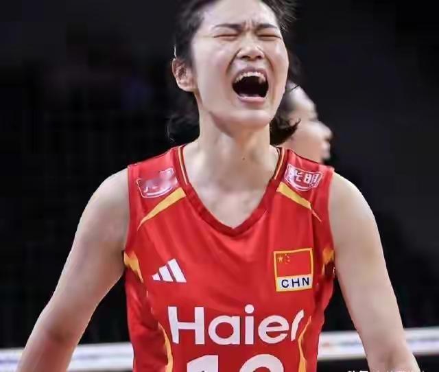 亚锦赛唯一一张奥运门票，日本和中国女排一样，个个都想第一时间争夺到门票，以免夜长
