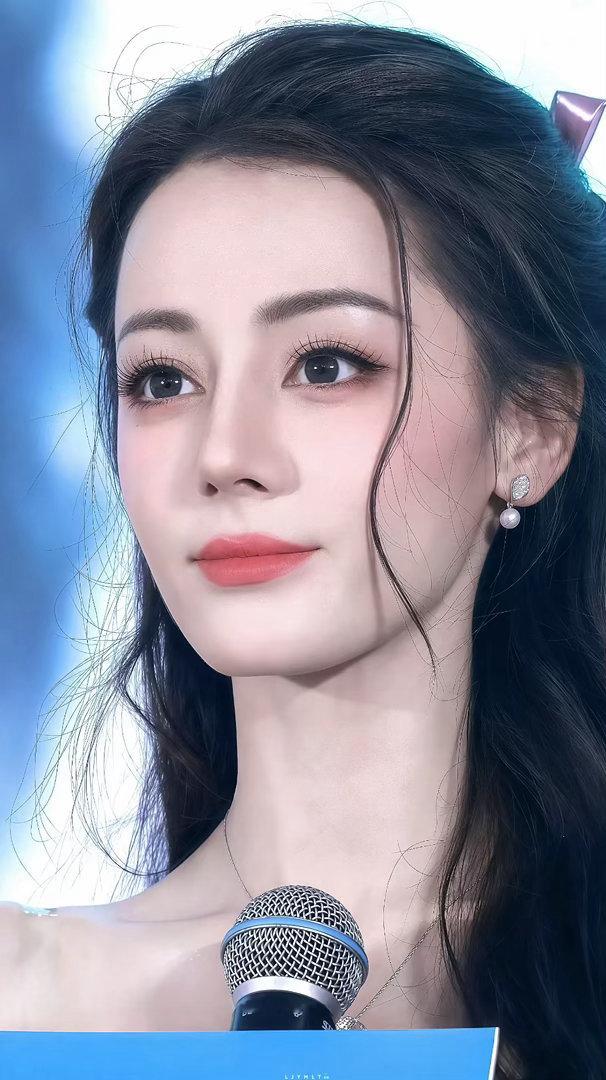 迪丽热巴香辣狂欢微博派对合伙人一些舍不得删掉的壁纸​​​