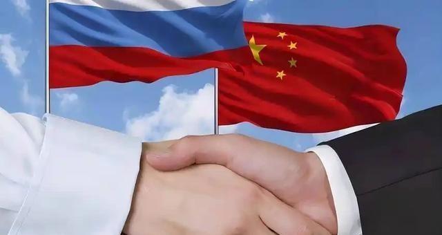 谁还说中俄能源谈判中国吃亏了？俄罗斯直接甩出未来三年气价表，这个实惠程度，放眼全