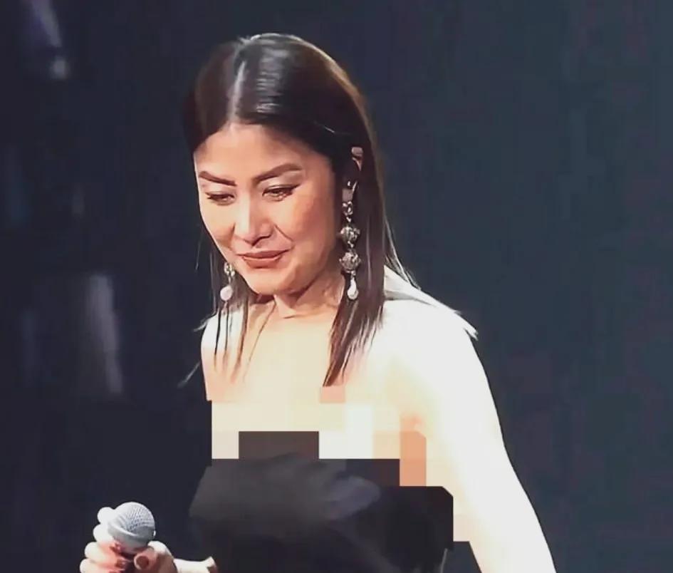 50岁陈慧琳离开美颜与滤镜到底还是扛不住了！岁月无情，自然老去状态更美！#陈慧琳