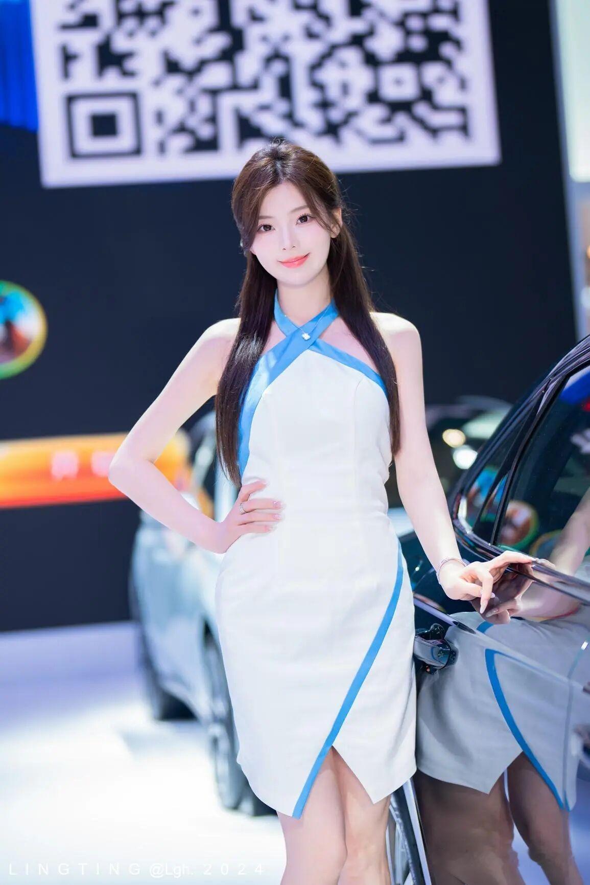 时尚车展，惊艳亮相，快来打卡！📸💃顶级车模春晓春晓车展春晓车展造型