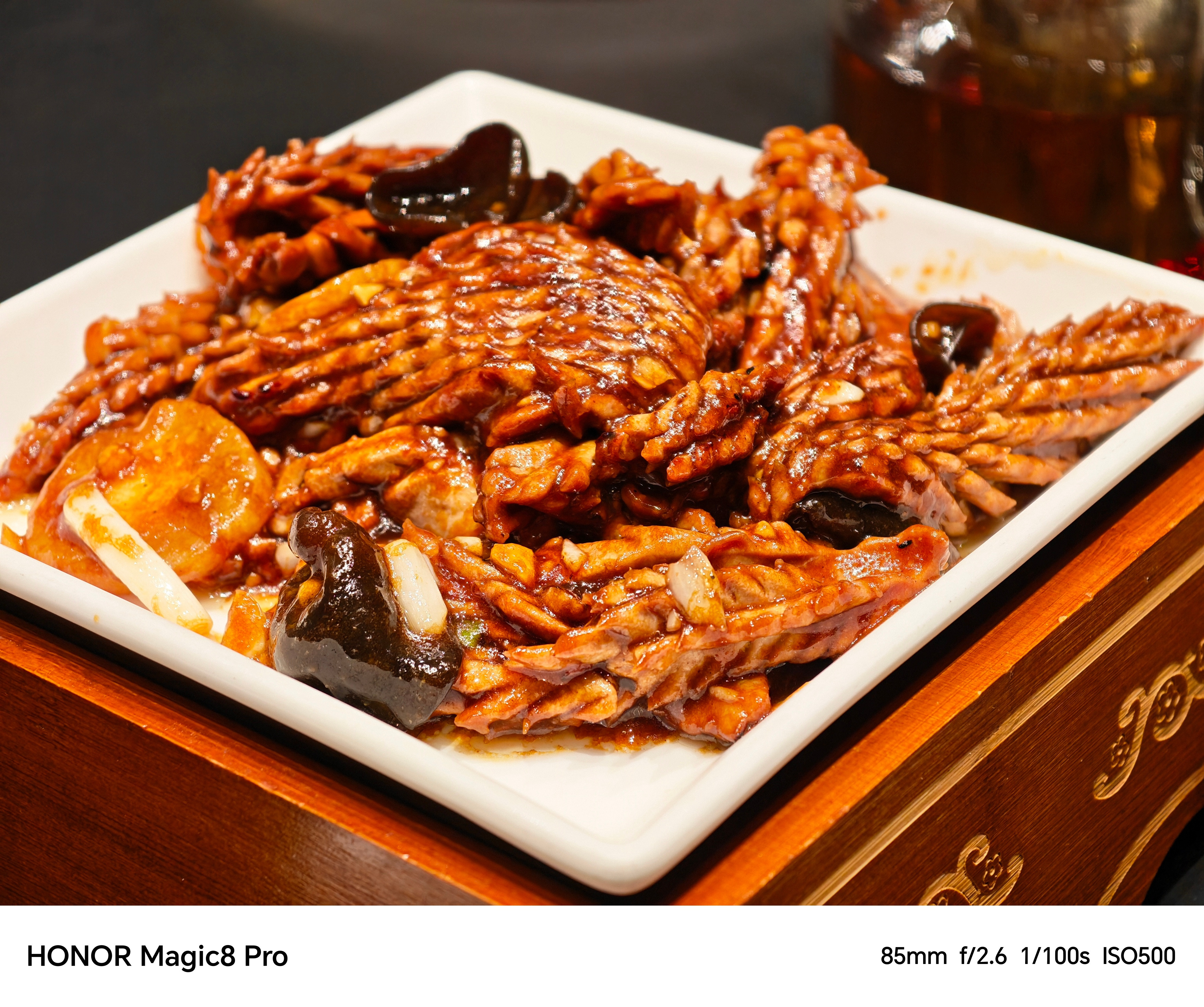 中午吃的鲁菜，看着还可以。大家有想吃的菜吗？