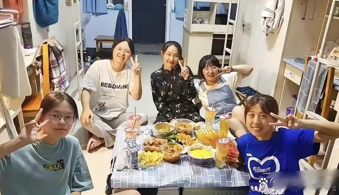 从大一到大四，谁的变化最大