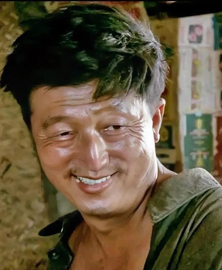 没想到，原来他已去世29年了。曾被电影界称为“河南怪人”，他演技精湛，与陈佩斯齐