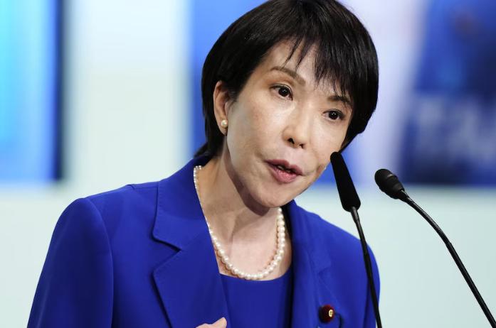 联合早报28日报道：中日关系紧张僵持之际，中国官媒再提琉球，点明其“主权归属未定