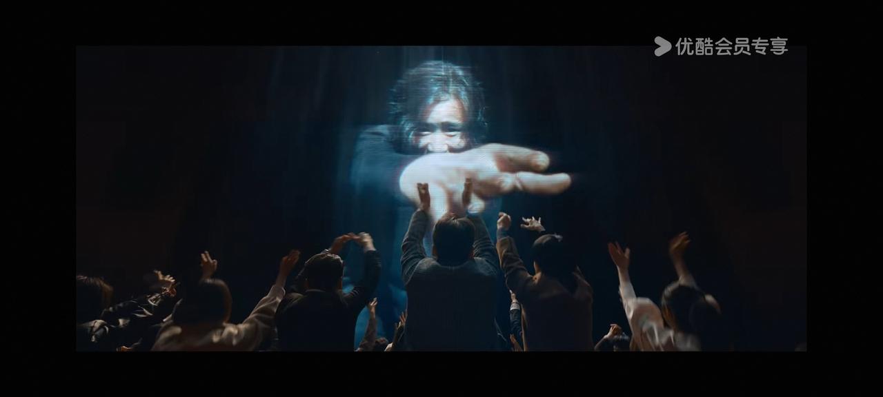 有钱，才有底气月薪三千，能够满足温与饱每月七千，日常无压轻如羽三万积蓄，似