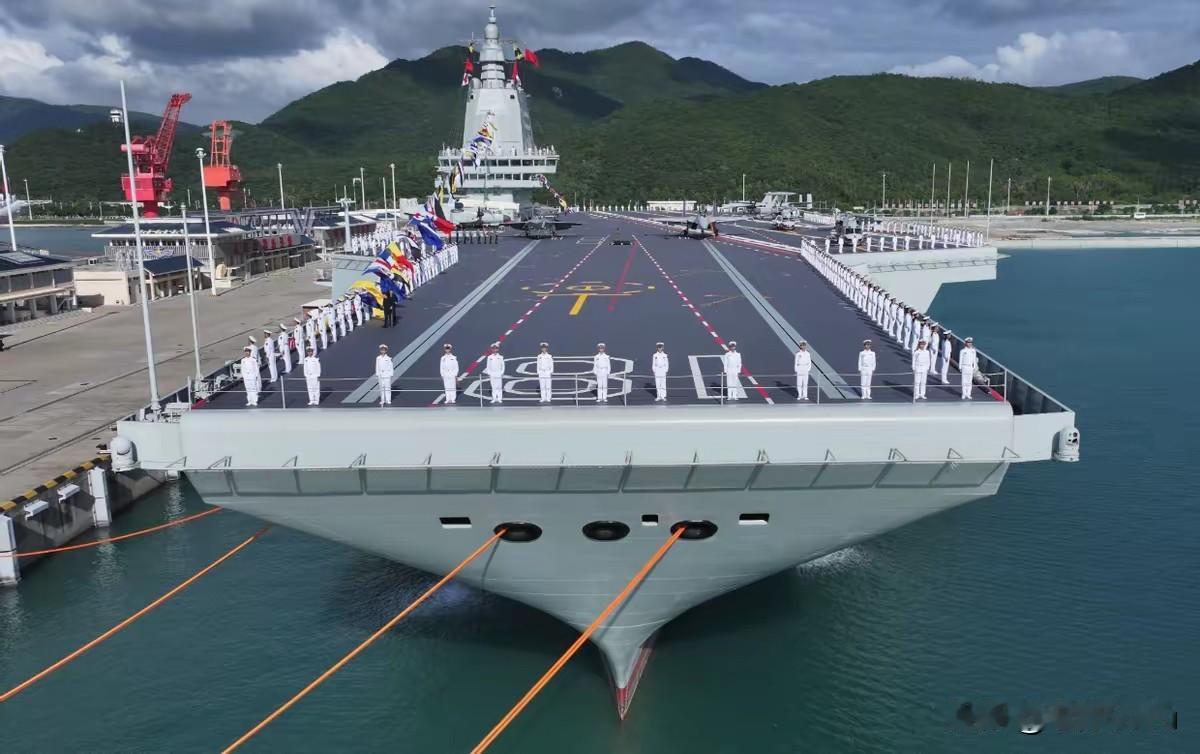 004型航母进展神速解放军补齐短板掌握西太主动权003型福建舰让中国进入三