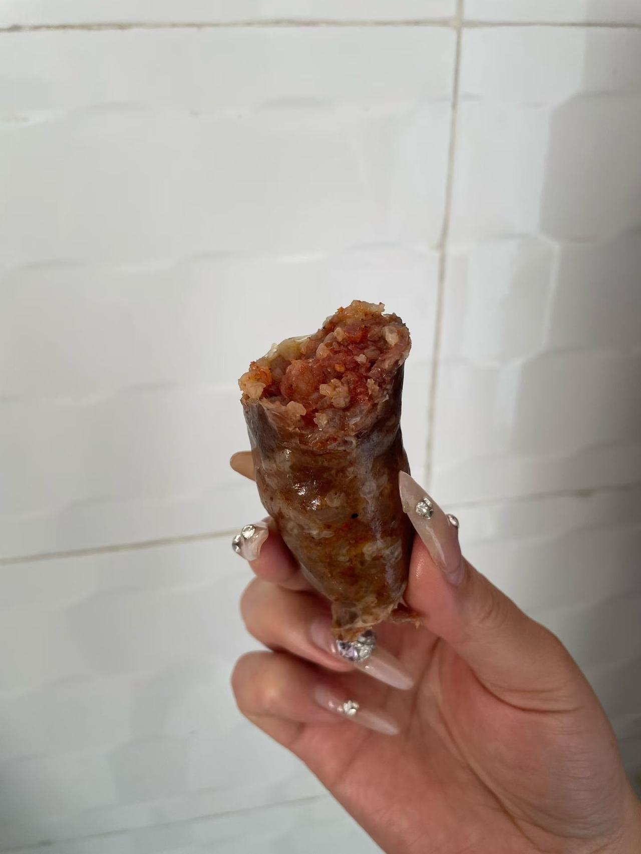 今年春天最想实现的心愿四川的香肠还可以这样吃！不仅味道安逸，吃起来还很过瘾，你们