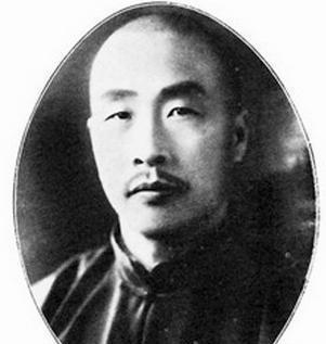 韩复渠为什么傻傻的去开会？实际上是被李宗仁给骗去的，一个是韩复榘名义你就是第五战