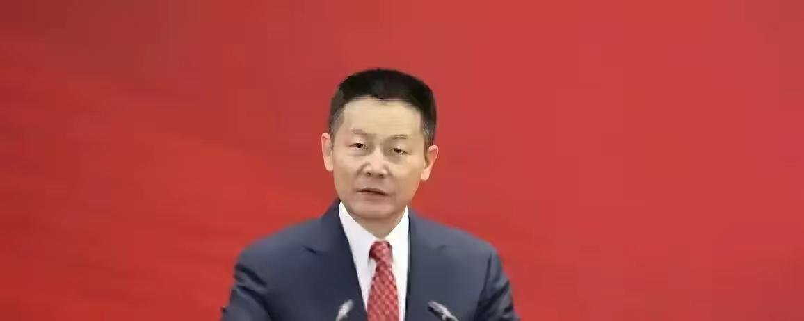 如今量化交易已引发广大股民强烈反感，甚至到了深恶痛绝的地步，管理层想必也该出手整