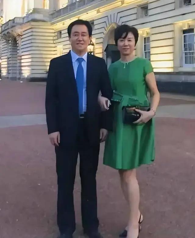 许家印前妻丁玉梅:每月18万生活费背后的财富与法律博弈