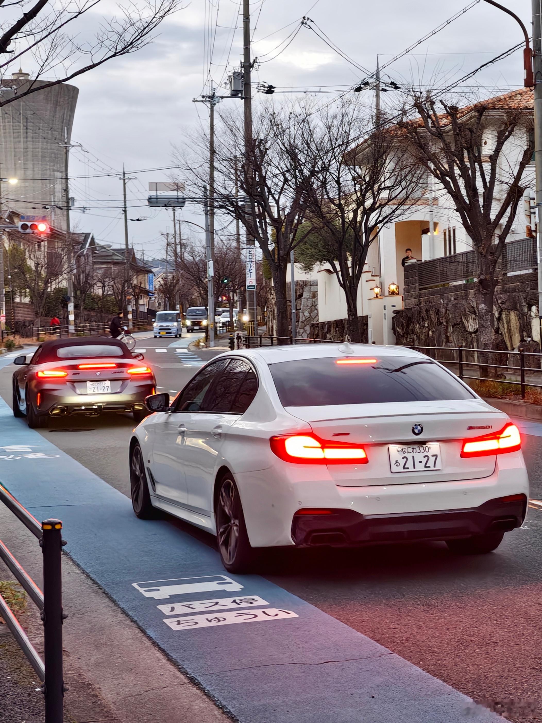 型车街拍那些顶配带M、但又不是MPower的宝马们，在大阪能见度挺高，主