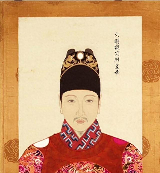 崇祯皇帝继位后，面对比他年长的皇嫂，他是怎样处理这段特殊皇室关系的？1627年