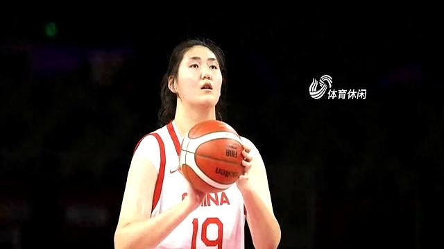 身高2米23,济南姑娘入选中国女篮备战亚洲杯