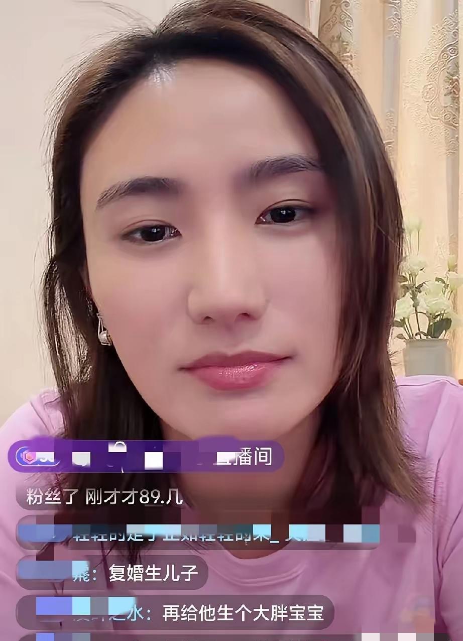 千万别信网上那些劝人复婚的话。99%的喊复婚的网友，自己婚姻都一地鸡毛。但看