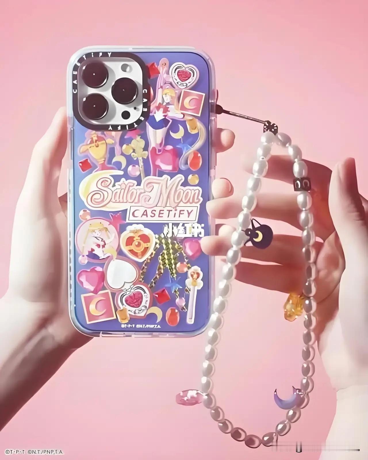 究竟是什么人在买3000元的手机壳？又是什么样的人在炒作手机壳？苹果手机周边产品