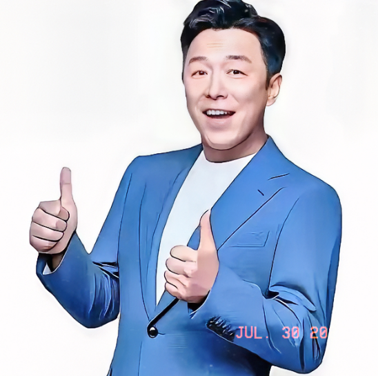 黄渤这次分账模式玩得够狠。他太清楚陈佩斯父子的处境了。五亿票房对别人是目标，