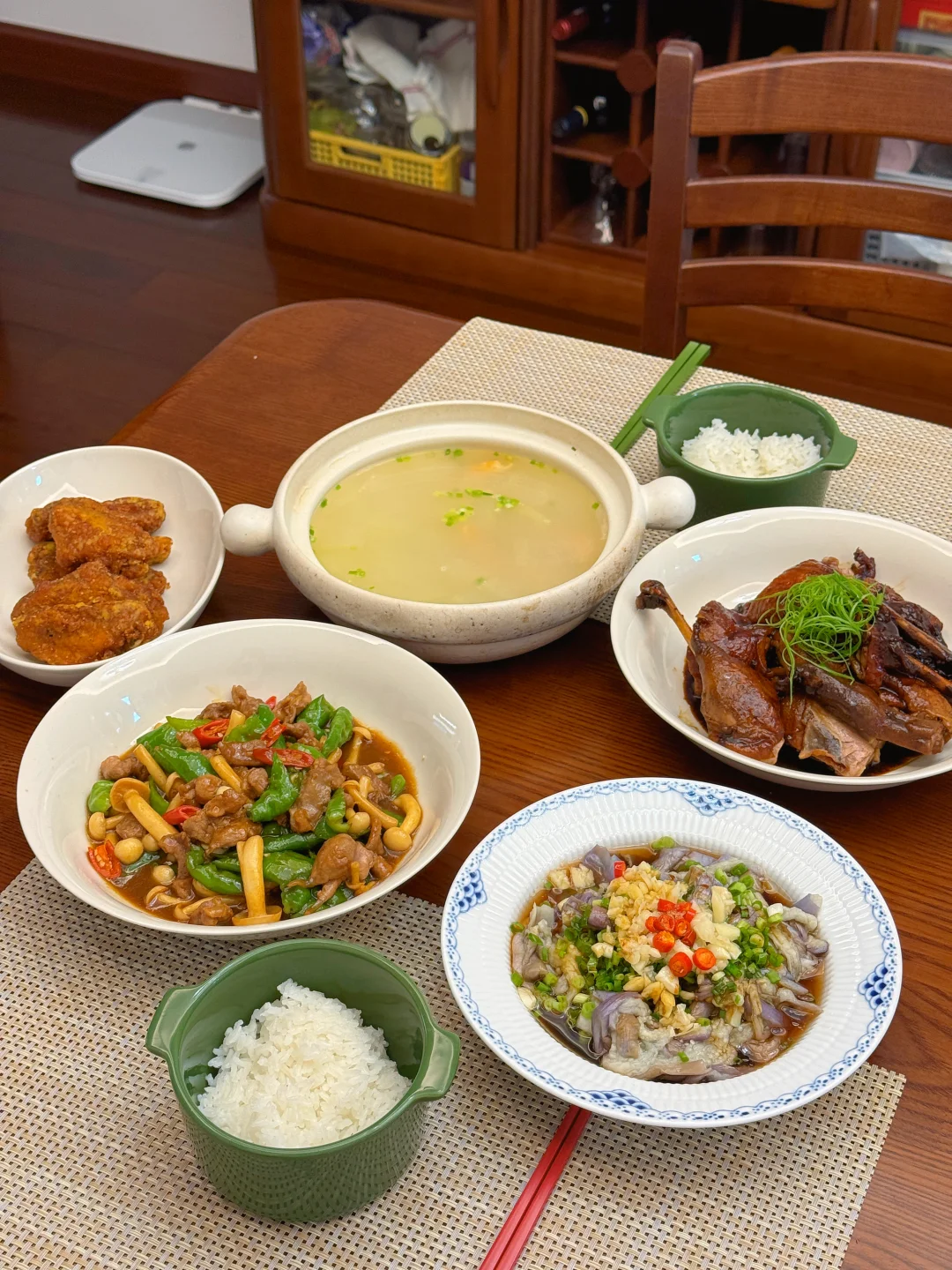 在家吃干净清爽的饭菜