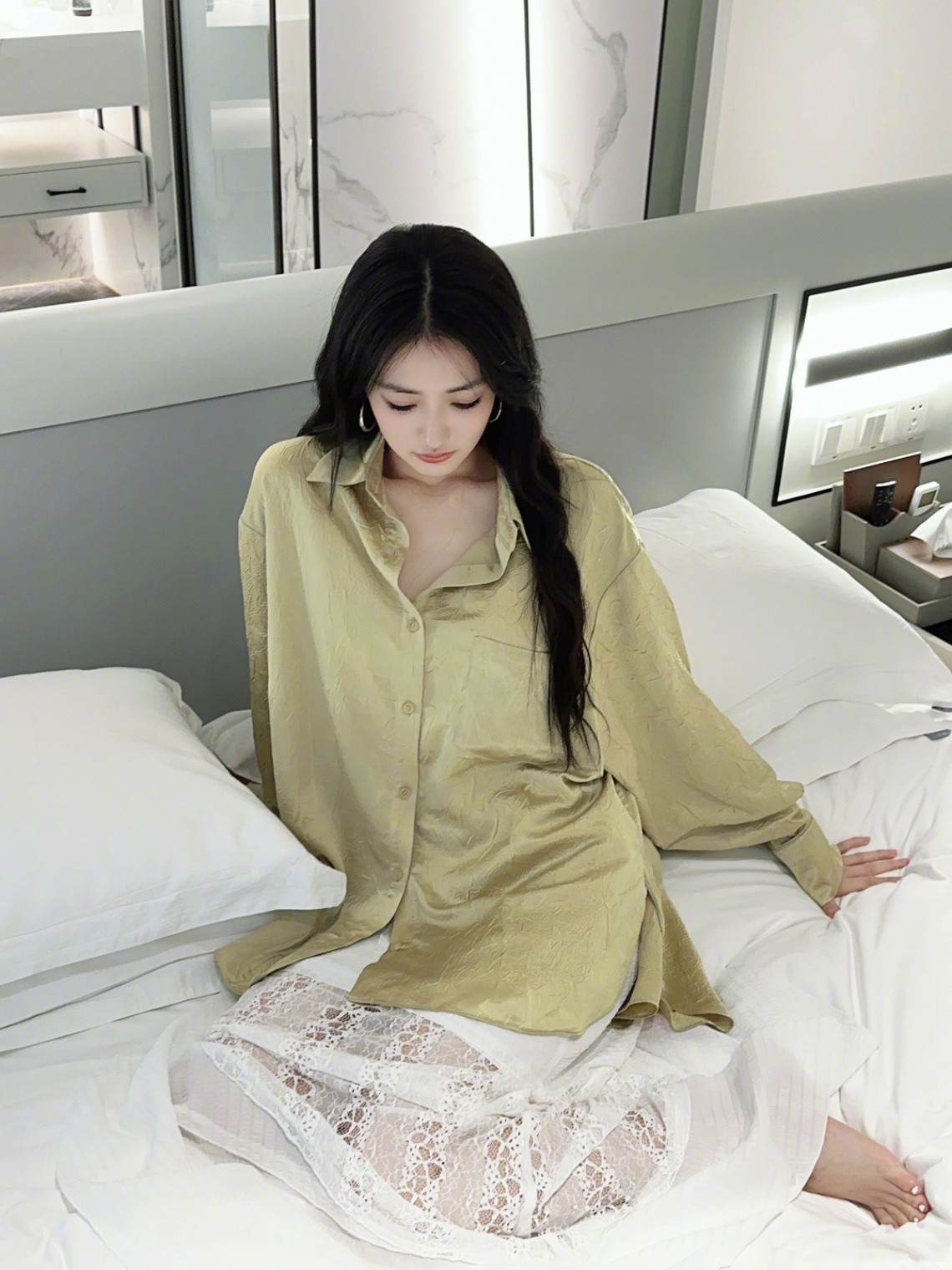 徐璐夏日青春派对甜美穿搭​​​