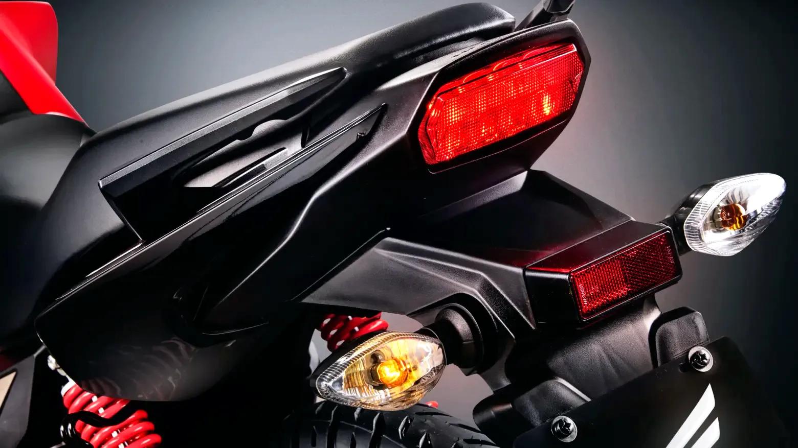 本田发布CG160特别版, 内地还停留在125版本, 但都经典!