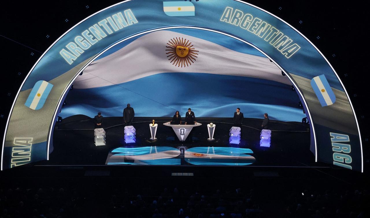 2026年世界杯分组抽签揭晓：葡萄牙形势乐观，英格兰陷入苦战北京时间12月6