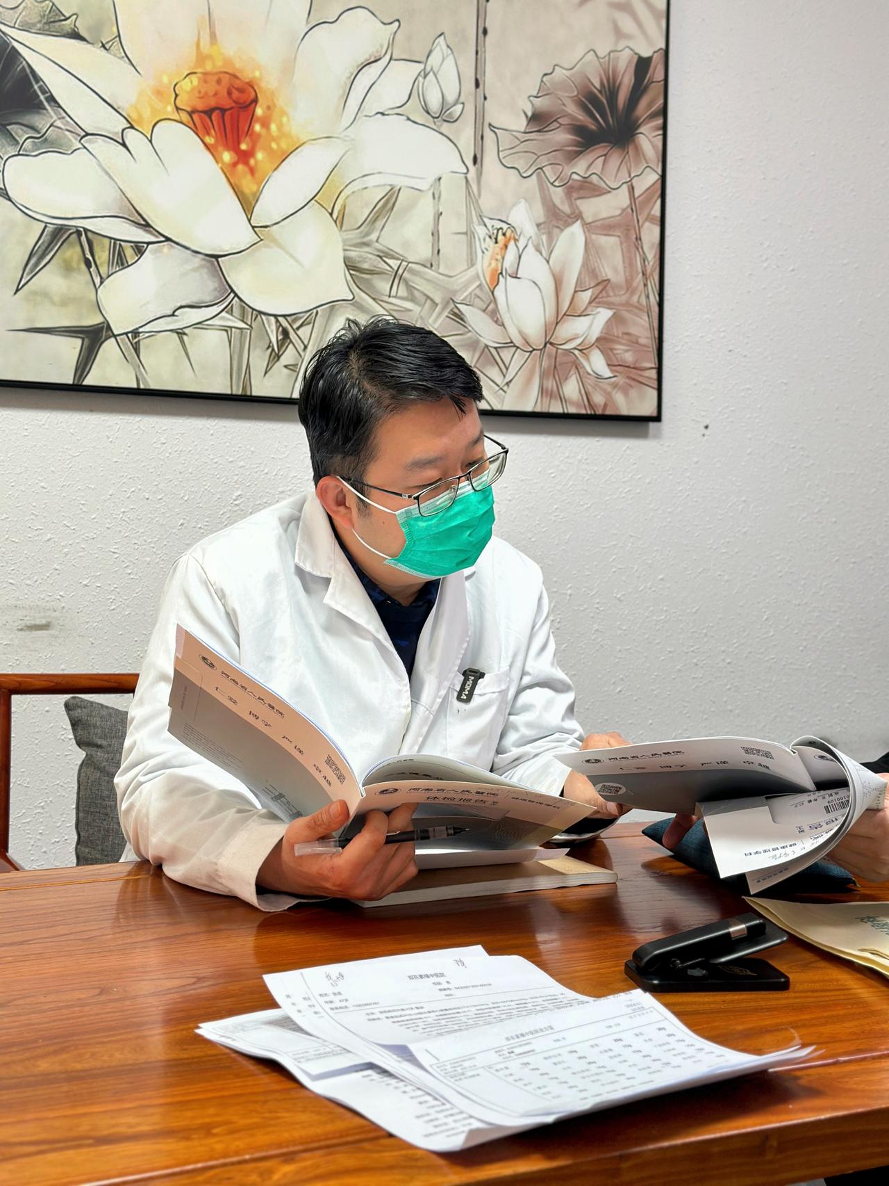 在临床干了20多年，我治高血压的方子不保密，一治一个准！最近门诊高血压患者特