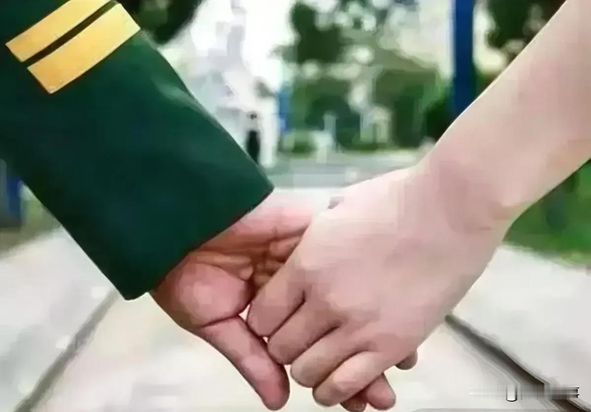 军婚不容破坏！广东深圳，丈夫服役期间，妻子和老乡发展成为情人关系。更可气的是，妻
