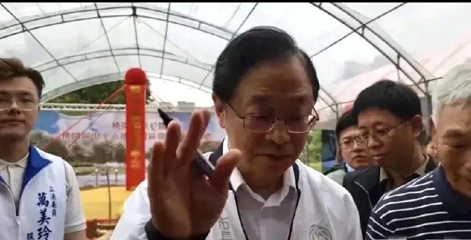 针对国民党主席郑丽文下周访陆一事。今天（30日），国民党籍桃园市长张善政面对媒体