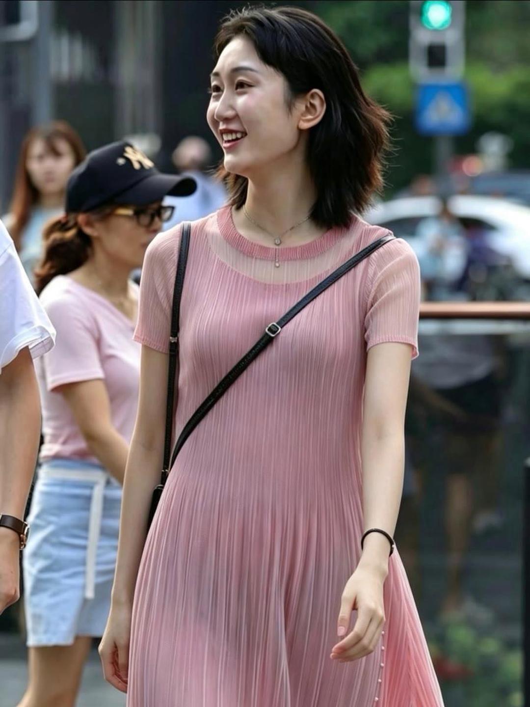 只要自己别尴‍﻿﻿尬，尴尬的‏‌准‌﻿是别﻿人