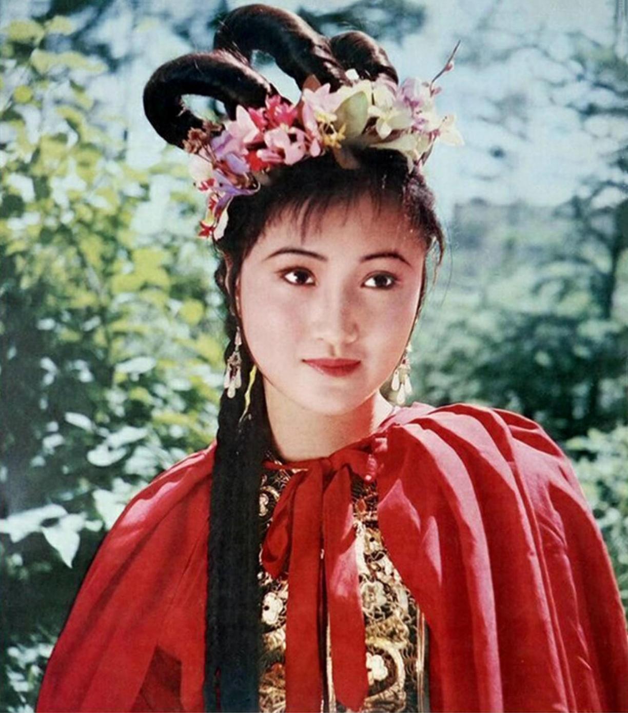 80年代的这些殿堂级影后，个个都是传奇。刘晓庆，那演技和气场，在《芙蓉镇》里的表