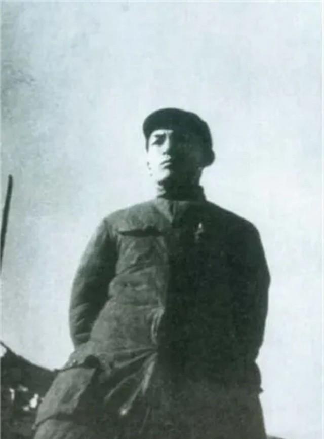 1992年，退休的叶司令员准备去看望老战友，就让警卫员出去买些礼品，可没想到，警