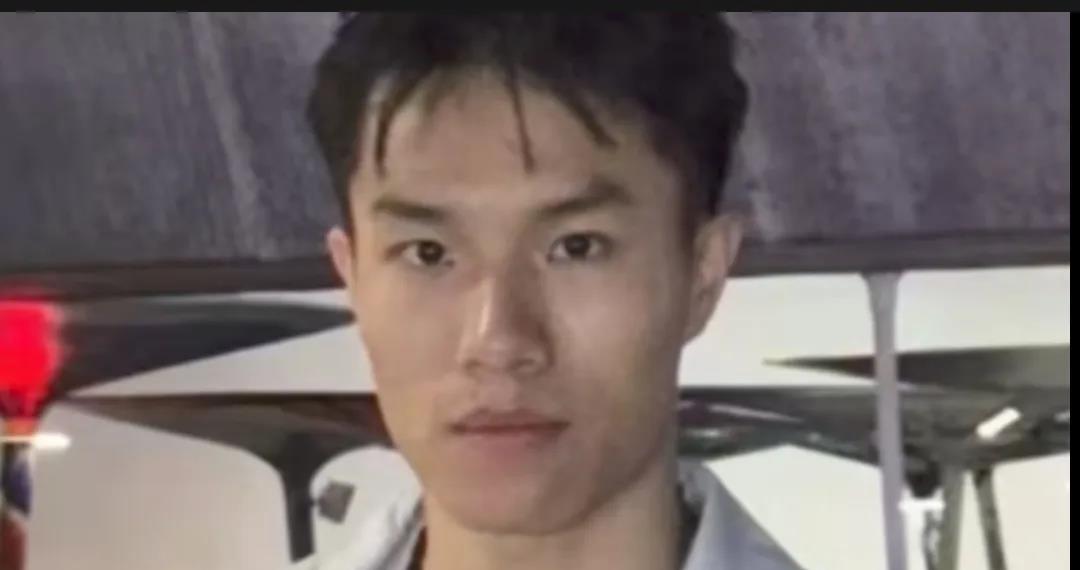 广州一名模特遭遇跨境骗局。据其亲属透露，曾与模特合作过的老板发出邀约，称前往泰国