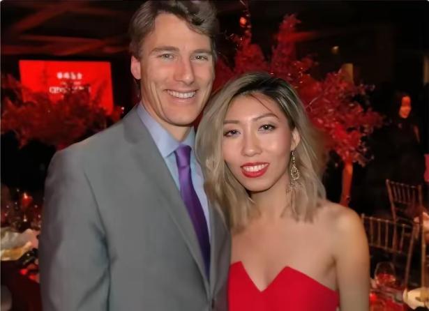 苍天饶过谁？曲婉婷本想靠着母亲弄出来的3.5个亿，可以每天花天酒地，可以成为人上