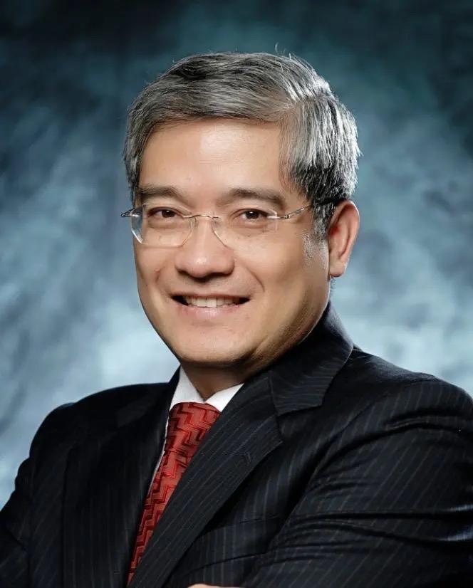 郎咸平：拼多多攻陷香港，把中环物价打回原形！如今香港中环写字楼大堂，随处可见拼