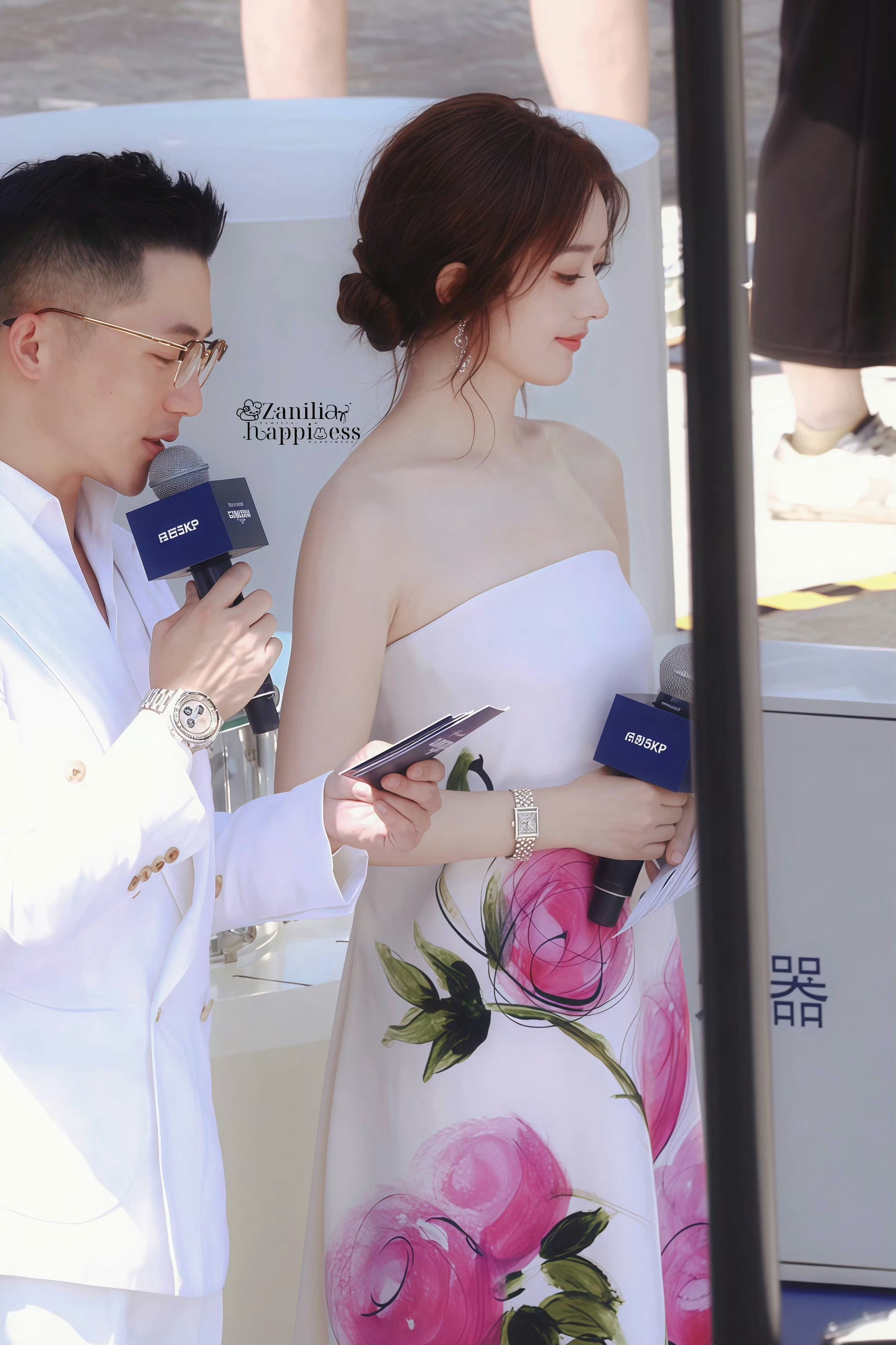 赵丽颖清水出芙蓉，天然去雕饰