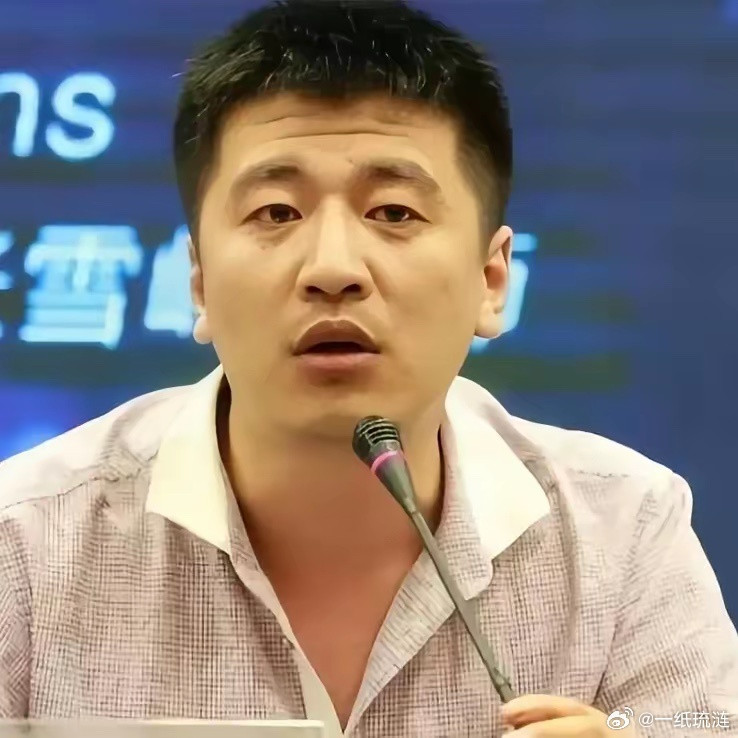 贾浅浅这次翻车，张雪峰的话又应验了贾浅浅又上热搜了，这次是涉嫌论文抄袭。西北大学