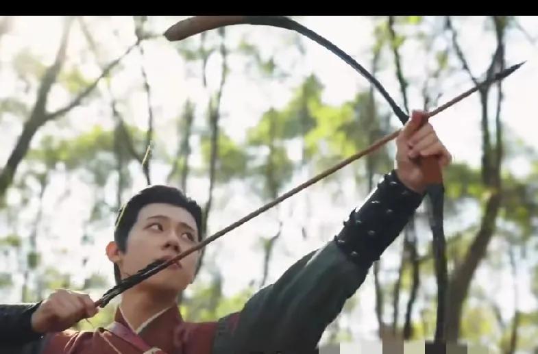 3.《藏海传》。蒯铎不该替皇帝寻找癸玺。偶然发现了，也要隐瞒消息。装作不知道。