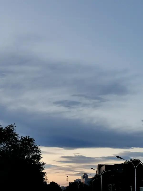 想短时间变得有气质，方法还挺多。2023年神经科学家AmyCuddy团队研究发