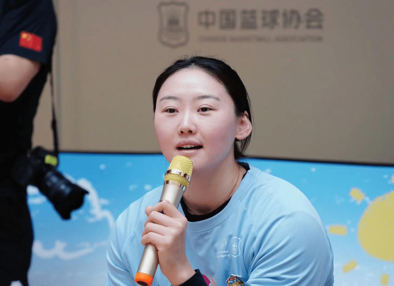 我还以为武桐桐加盟东莞女篮了呢😂新疆女篮本赛季应该可以保八争四。我被全运