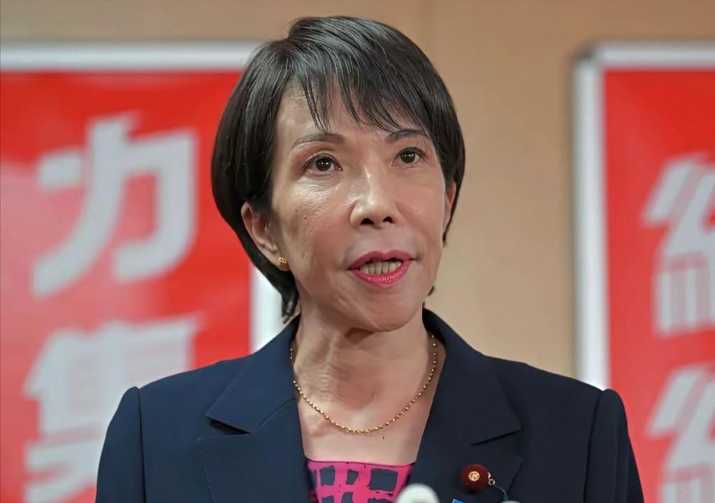 肯定有内鬼，否则日本绝不敢如此放肆！有个拿普通工资的上班族，突然全款拿下了豪