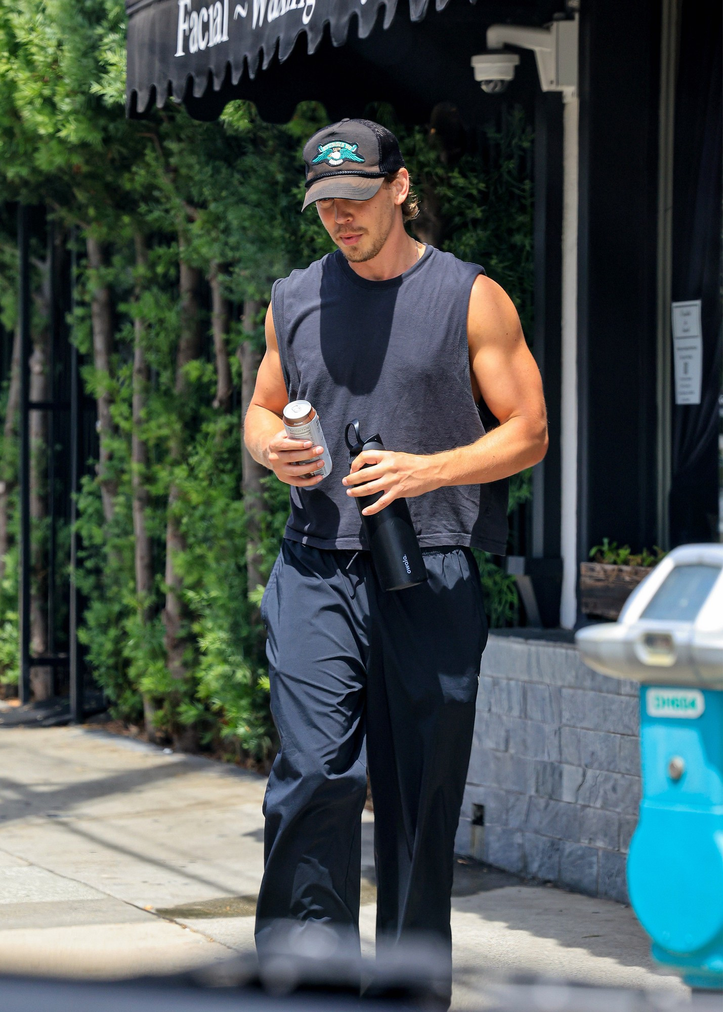 AustinButler20日洛杉矶外出健身​​​