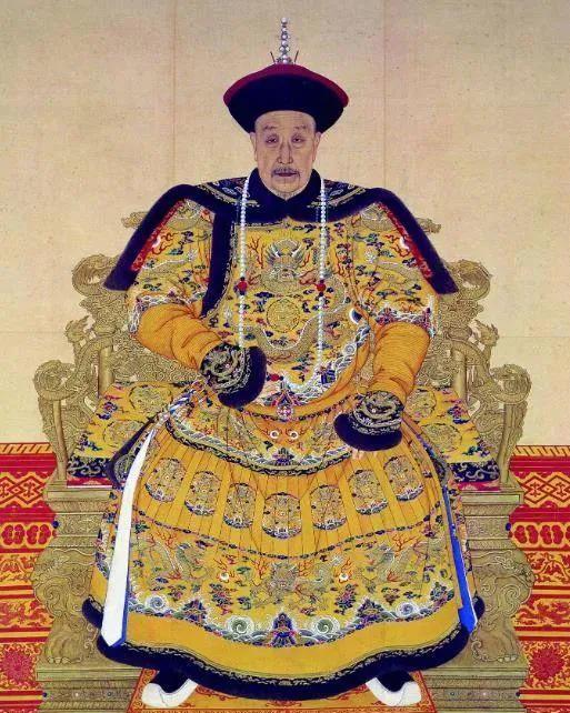 乾隆四十六年（1781年）的兰州城，总督勒尔谨攥着赐死的白绫，手指抠进绫缎里——